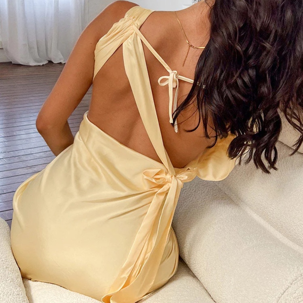 Beginning Boutique yellow satin dress